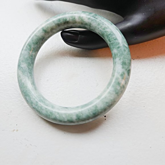 Genuine Jade Bangle - Picture 2 of 2